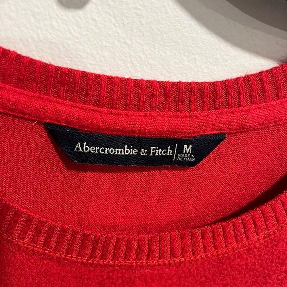 Abercrombie & Fitch Women’s Crewneck Knit Star Sweater - Picture 4 of 5